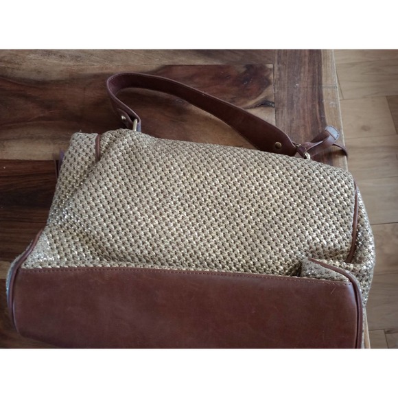 Tarnish Brand Gold Shoulder Bag - Picture 4 of 5